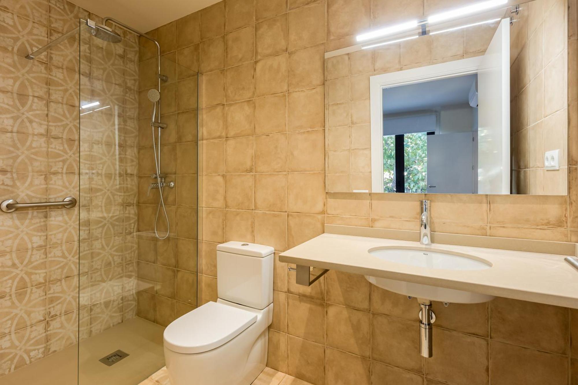 Can Cintet 1 Apartamento En La Plaza De Besalú Dış mekan fotoğraf