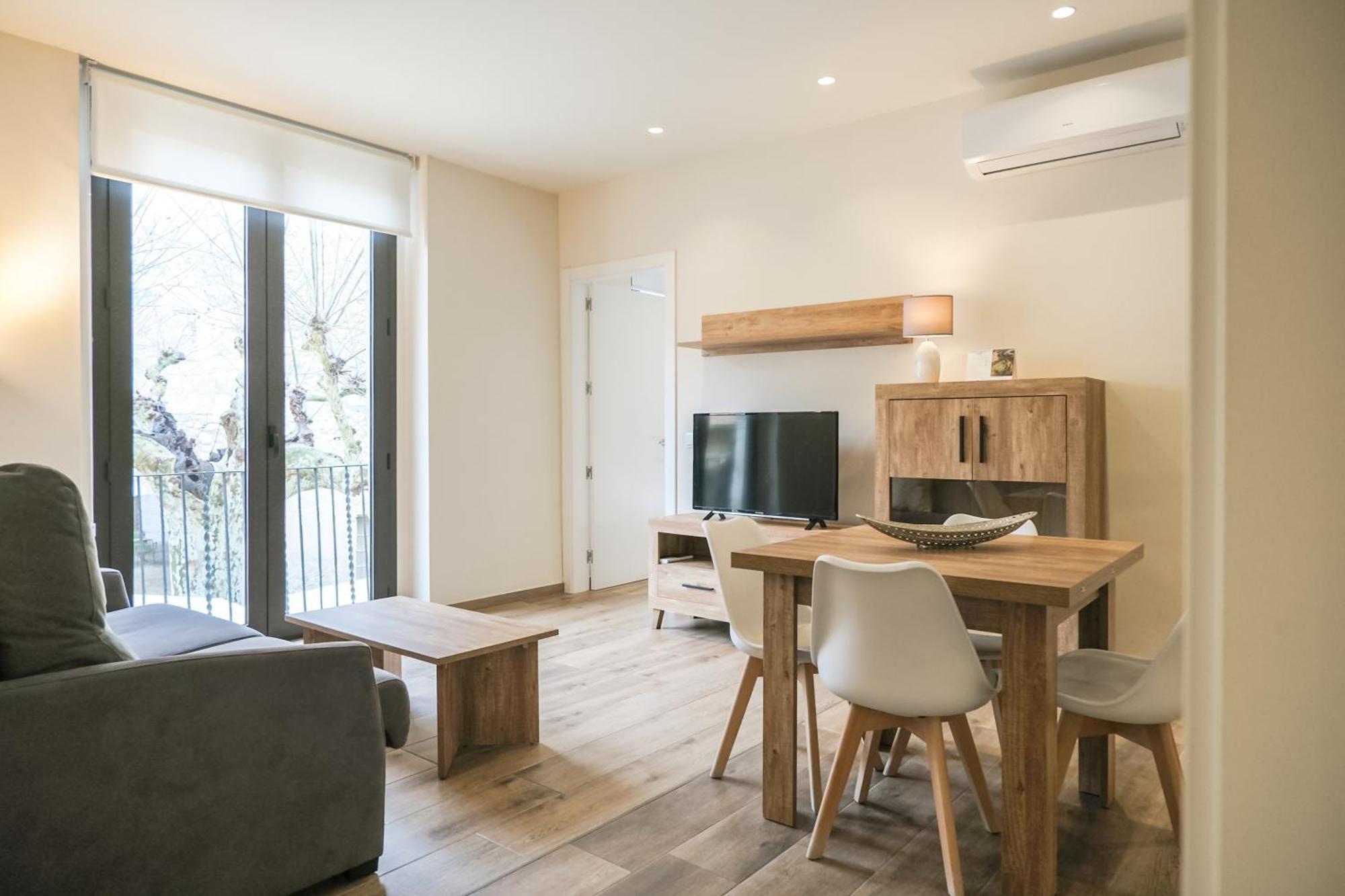 Can Cintet 1 Apartamento En La Plaza De Besalú Dış mekan fotoğraf